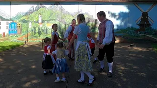 Shoemaker - Children's Danish Dance