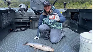 Spring Chinook Fishing Using #millennialbaitco Coon Shrimp