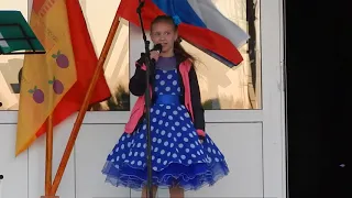 Чепурина Вероника, 9 лет.Песня "Лучшие друзья"