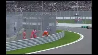 Russian Track Marshal Nearly Gets Hit By Sebastian Vettel - 2015 Russian Grand Prix