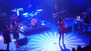 Sophie Ellis Bextor 07 True Faith (Shepherd's Bush Empire 01/10/2014)