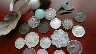 Find amazing silver coins, tokens, treasure and relics metal detecting.