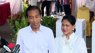Presiden Jokowi Menggunakan Hak Pilihnya di TPS 008, Jakarta, 17 April 2019