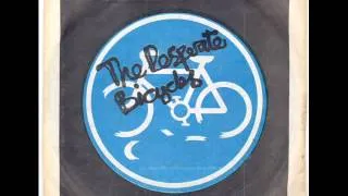 The Desperate Bycicles - The housewife song