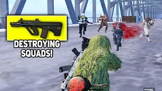 WHY IS THIS GUN SO STRONG??? |  25 KILLS Solo Vs Squad | PUBG Mobile