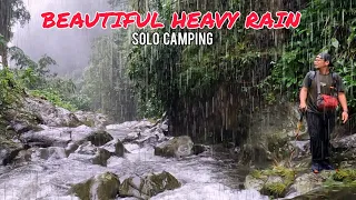 SOLO CAMPING HEAVY RAIN - AMAZING HIKING TROUGH THE FOREST - SPENDING TIME WITH RAIN - ASMR