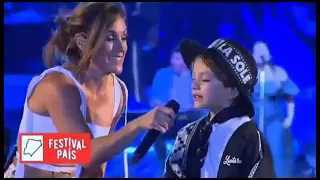 Soledad Pastorutti y Lauti juntos en el escenario fiesta del chamamé CORRIENTES