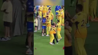 Ruturaj Gaikwad hugs wife Utkarsha after winning the IPL Final 2023 #csk #cskdressingroom #ipl