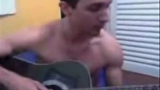 Douglas tocando Não Precisa da Paula Fernandes !!!!