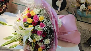 colourful flowers 🌹 bouquet 💐💝🎁 perfect #mix Rose bouquet#flowervideo#flower bhukhekaisebanate#viral