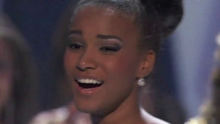 CROWNING MOMENT: Miss Universe 2011