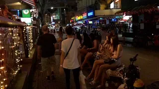 Bangkok Nightlife in Sukhumvit Soi 4