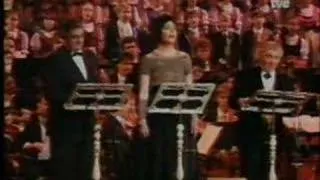 Placido Domingo , Sissel & Aznavour sing Christmas Medley