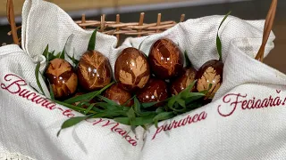 Red Easter eggs dyed with onion and beetroot || Organic egg dye || Monastery recipes