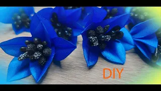 DIY/Майстер клас. Сині квіти з атласної стрічки