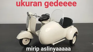 Vespa 150 VL 1T 1955 Sidecar Skala 1:6