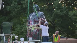 70th annual Columbus Day parade revives statue controversy