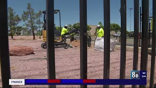 Las Vegas valley workers protecting themselves as temperature rise