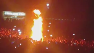 Mosh pit bonfire breaks out at Slipknot concert in Phoenix