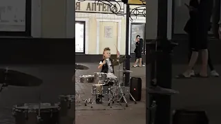 Маленький барабанщик на улице Баумана - Казань