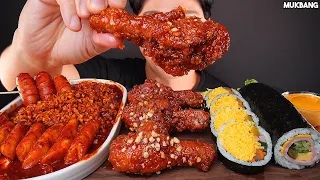 ASMR MUKBANG | FRIED CHICKEN & SPICY TTEOKBOKKI FIRE NOODLES & GIMBAP EATING 양념치킨 떡볶이 김밥 소스 퐁당! 먹방