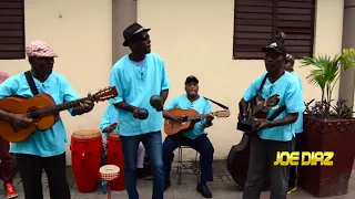 Música callejera al mejor estilo Cubano-LO GRABÈ EN SANTIAGO DE CUBA