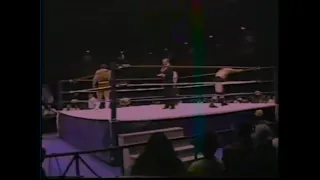 Ted Arcidi vs Jobber Johnny K-9 WWF 1986