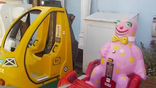 Jolly Roger Mr Blobby ride