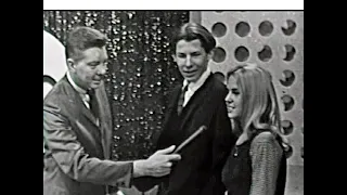 American Bandstand 1966 -SPOTLIGHT DANCE- I Fought The Law, The Bobby Fuller Four