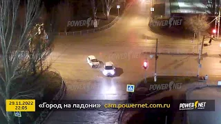 ДТП (авария г. Волжский) ул. Карбышева - ул. Молодогвардейцев 29-11-2022 22-05