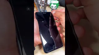 Tempered Glass Screen Protector vs Glass Picker 🤯.               #iphone #screen #glass #test #tech