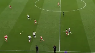 Classic Defending by Mustafi vs Tottenham