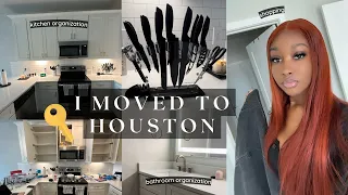 MOVING VLOG: I MOVED TO HOUSTON!! 🥹 UNPACK WITH ME, KITCHEN & BATHROOM ORGANIZATION + MORE