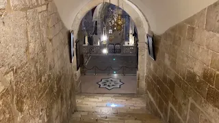 El lugar donde se encontró la Cruz de Cristo - Capilla de Santa Elena, Jerusalén