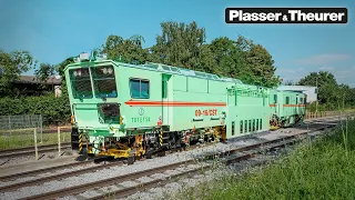A mint green machine for Japan: 09-16 CSM – Plasser & Theurer