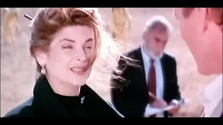 Superb actress Kirstie Alley (RIP) in - Village of The Damned (1995)