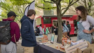 Explore Carnegie Mellon University Dining Services