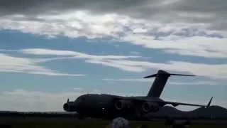 Avalon Airshow 2015 C 17A Globemaster III Drop & R