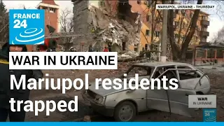 Mariupol: Residents bury their dead in mass graves, as shelling continues • FRANCE 24 English