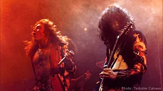 LED ZEPPELIN LIVE EARLS COURT 1975