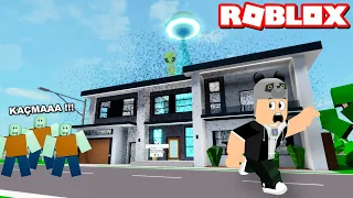 Evimi Uzaylılar, Sinekler ve Zombiler Bastı!! - Panda ile Roblox Brookhaven