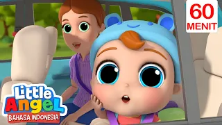 Pakai Sabuk Pengaman Biar Aman | Little Angel | Kartun Anak Anak | Moonbug Kids Indonesia