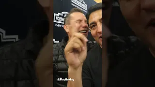 JULIO CESAR CHAVEZ CASI ME GOLPEA 😂😂 | MIRA SU REACCIÓN QUE CHIDO SERÍA RECEBIER UN GOLPE