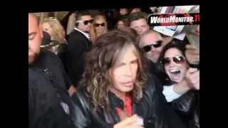 Steven Tyler of Aerosmith and American Idol Mobbed by Fans at The Grove