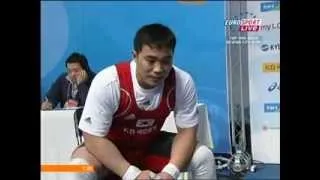 2009 World Weightlifting 94 Kg Clean and Jerk.avi