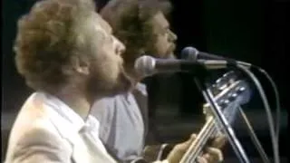 CUT THE CAKE / AVERAGE WHITE BAND