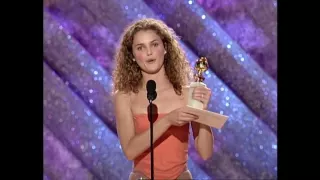 Keri Russell Wins Best Actress TV Series Drama - Golden Globes 1999