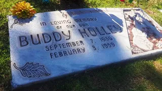 Buddy Holly's Grave and George Bush's House