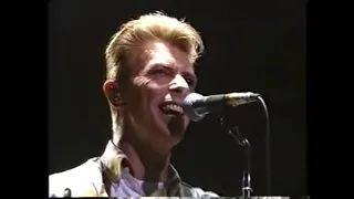 David Bowie / Tin Machine -  NHK Hall - Tokyo - Japan - 6 February 1992 -  Pro shot - Whole Concert