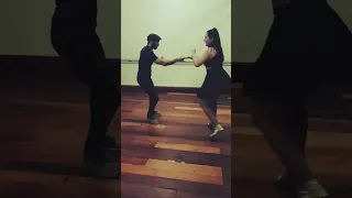 Megan Damon and Jose Zarazaga Lindy Hop en San Jose, Costa Rica